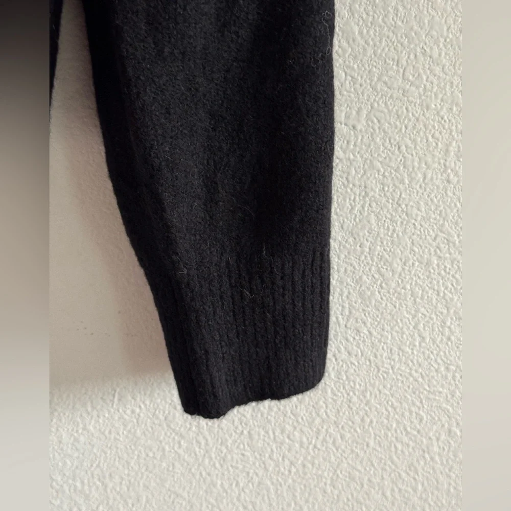 Everlane The Cocoon Cardigan in Plush Cardigan, Size XS - Picture 6 of 9
